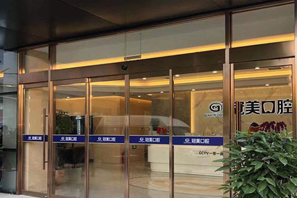 平移自動門